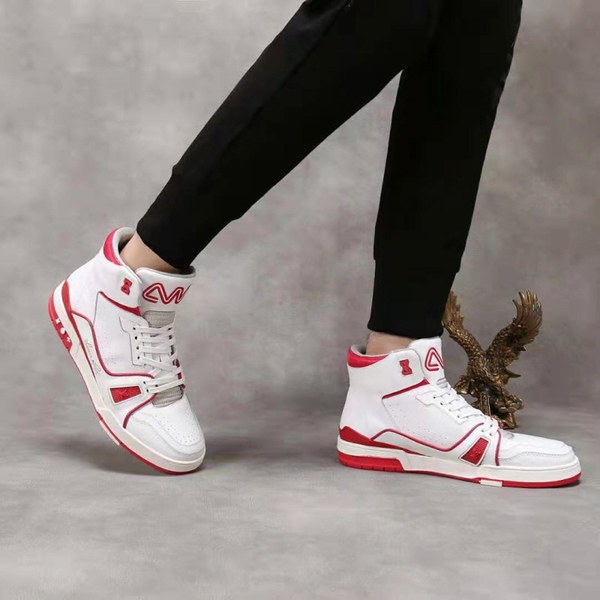 루이비통 하이탑 스니커즈