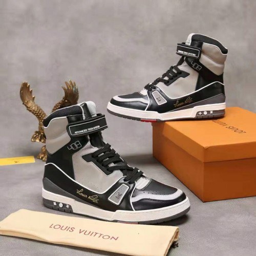 루이비통 하이탑 스니커즈