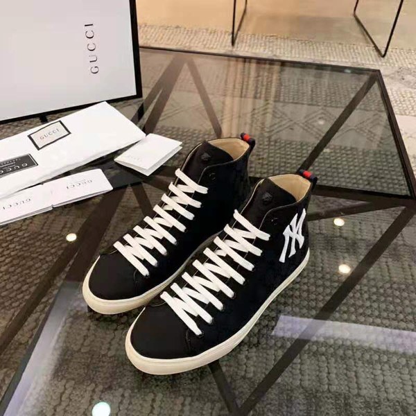 구찌 하이탑 스니커즈