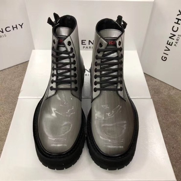 지방시 2020 camden 리지드솔부츠 실버컬러