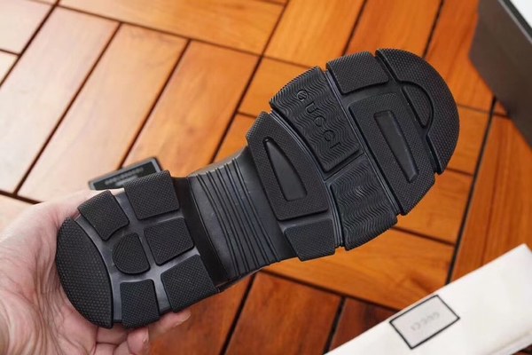 구찌 2020 플래시트랙 로고와펜 앵클부츠