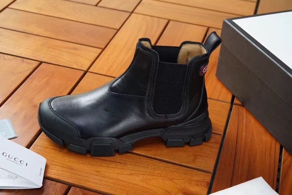 구찌 2020 플래시트랙 로고와펜 앵클부츠