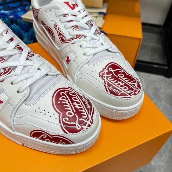 루이비통 2021 니고콜라보 시즌2 하트 LV 트레이너 스니커즈