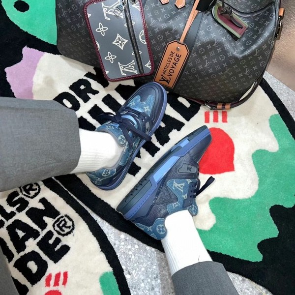 루이비통 2021 니고콜라보 2 LV 트레이너 스니커즈