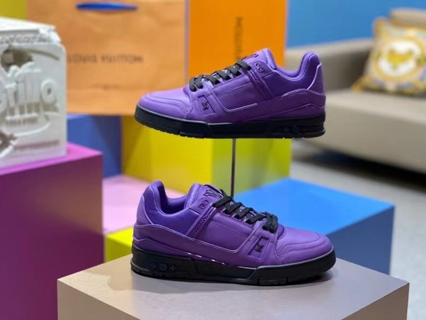 루이비통 2021 컬러 LV 트레이너 스니커즈