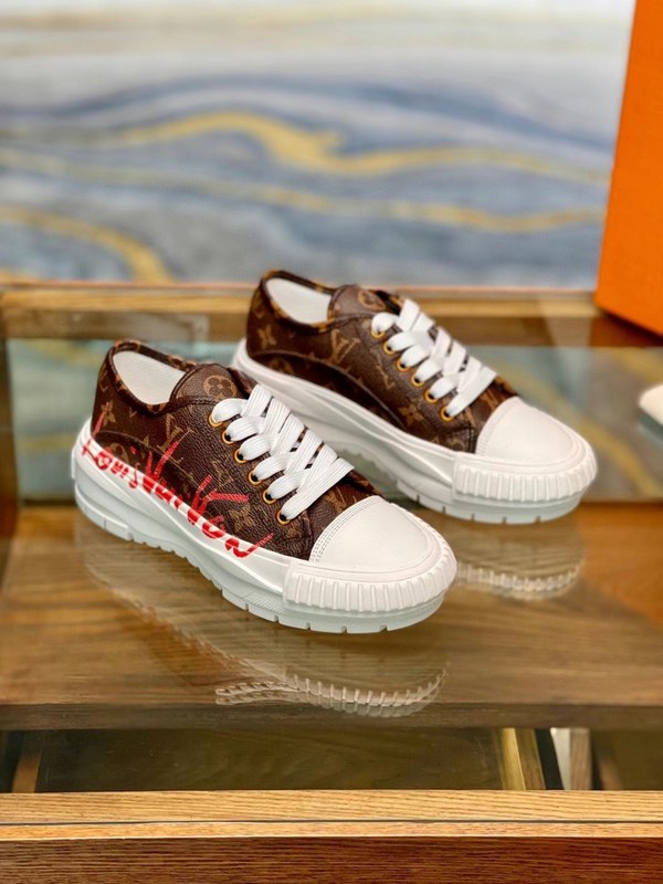 루이비통 2021사이드로고 스쿼드 트레이너 스니커즈