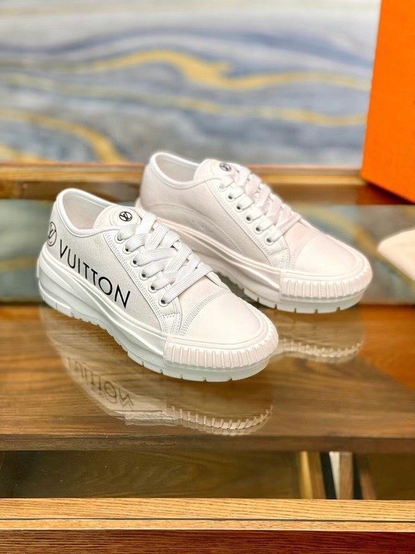 루이비통 2021사이드로고 스쿼드 트레이너 스니커즈