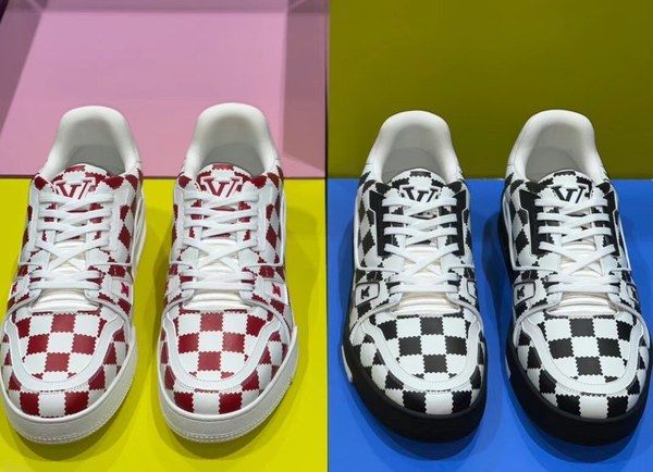 루이비통 2021 체스컬러 Lv 트레이너 스니커즈