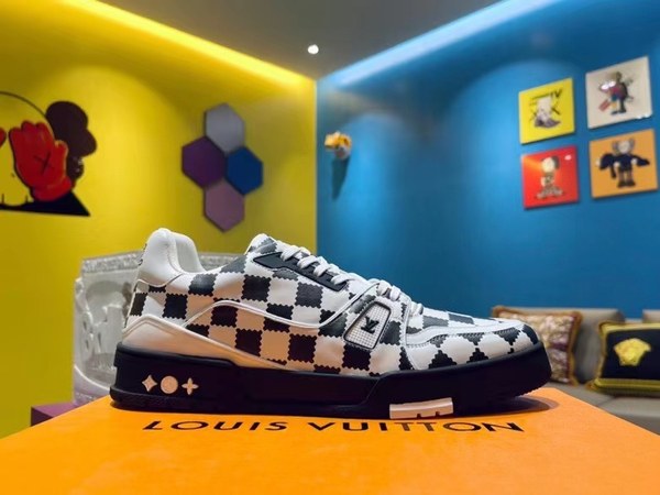 루이비통 2021 체스컬러 Lv 트레이너 스니커즈