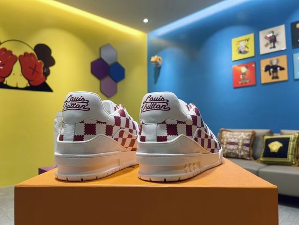 루이비통 2021 체스컬러 Lv 트레이너 스니커즈
