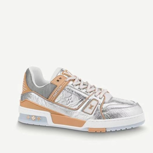 루이비통 2021 크롬실버 밀키브라운 컬러  LV 트레이너 스니커즈