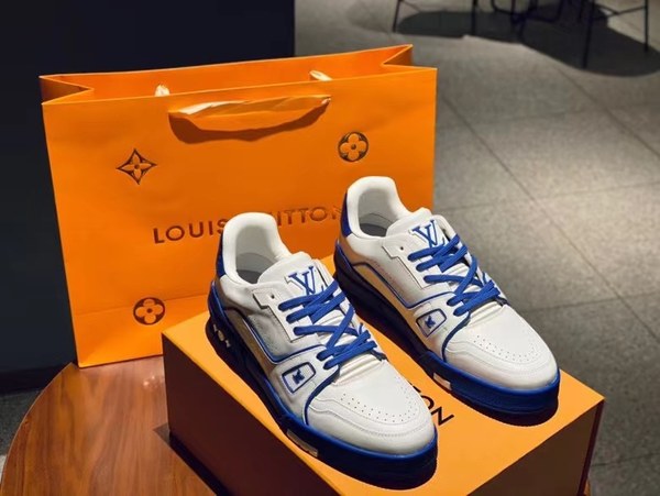 루이비통 2021 LV 트레이너 스니커즈 화이트 블루