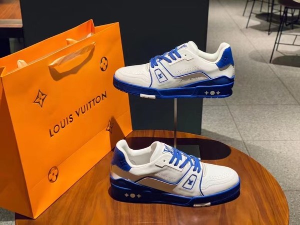 루이비통 2021 LV 트레이너 스니커즈 화이트 블루
