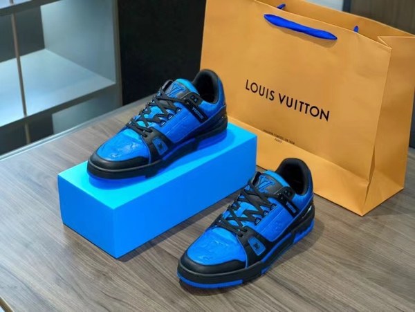 루이비통 2021 LV 트레이너 스니커즈 블랙&블루