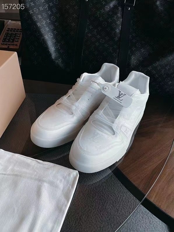 루이비통 2021 LV 트레이너 슈즈 클리어화이트컬러
