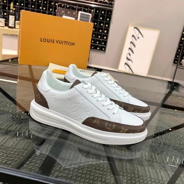 루이비통 2021 모노그램 엠보 비버리 힐스 트레이너 스니커즈