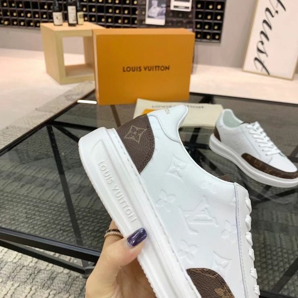 루이비통 2021 모노그램 엠보 비버리 힐스 트레이너 스니커즈