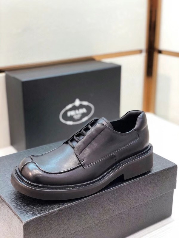 프라다 2021 스트랩 파이핑 더비 슈즈
