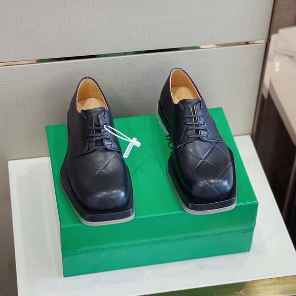 보테가베네타 2021 인트레치아토 클리어솔 레이스업 더비 슈즈 블랙컬러