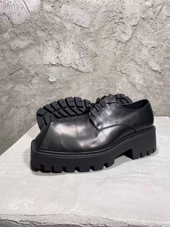 발렌시아가 2021 라이노 더비 슈즈