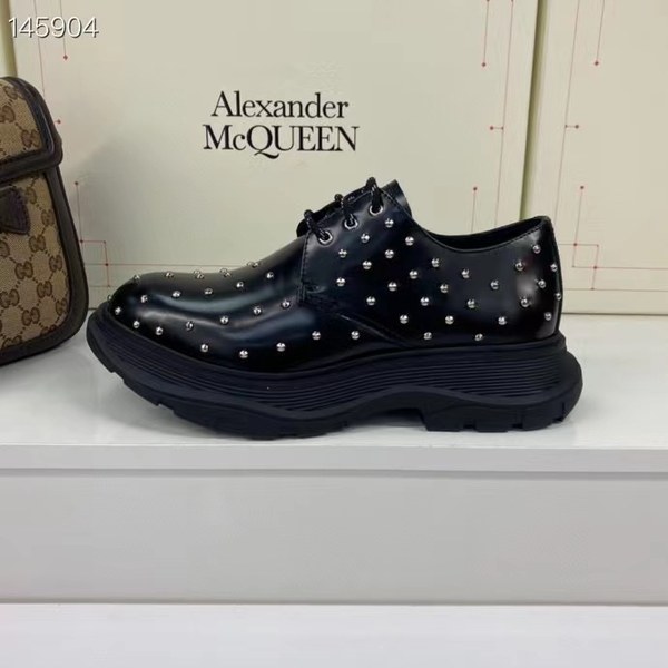 알렉산더맥퀸 2021 스터드 트레드 더비 슈즈