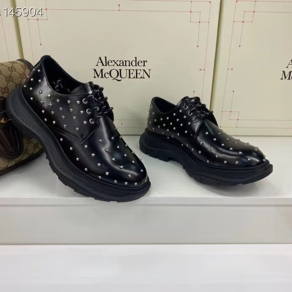알렉산더맥퀸 2021 스터드 트레드 더비 슈즈
