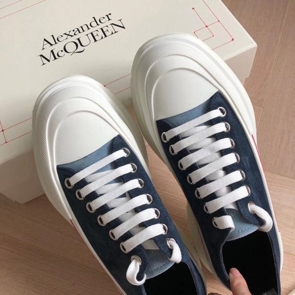 알렉산더맥퀸 2020 트레드 슬릭 더비스니커즈 블루스웨에드