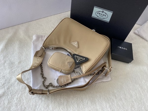 고야드 장지갑 그린