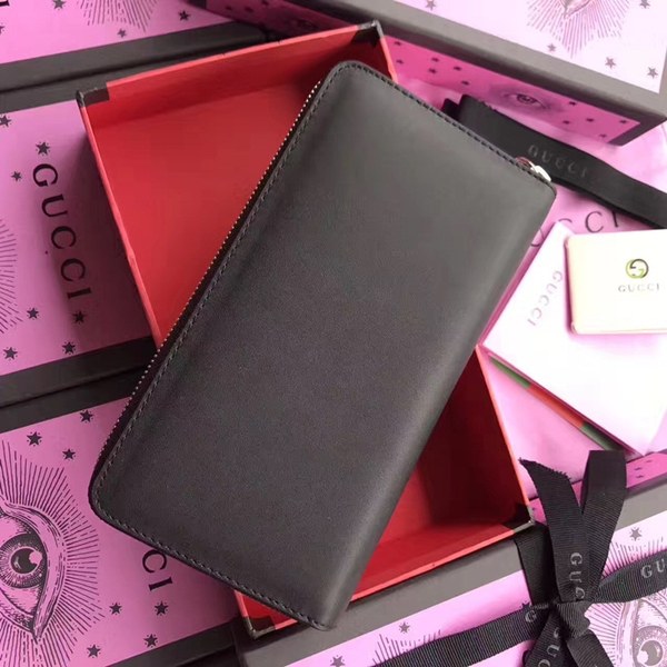 구찌 신상 가죽지퍼장지갑 421848