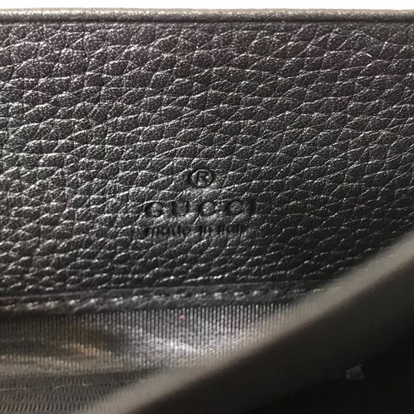 구찌 장지갑 496317