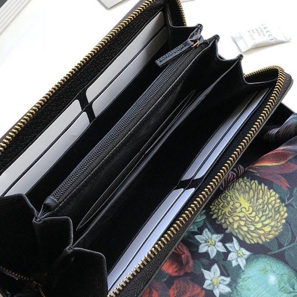 구찌 장지갑 495062