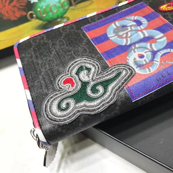 구찌 자수패치 지퍼장지갑 476342