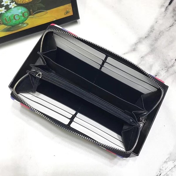 구찌 자수패치 지퍼장지갑 476342