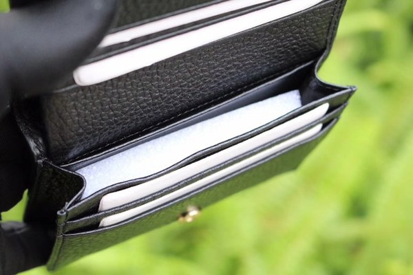 구찌 반지갑 410122