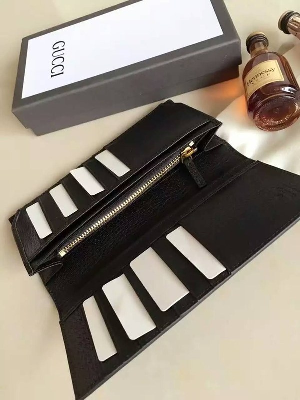 구찌 장지갑 428740