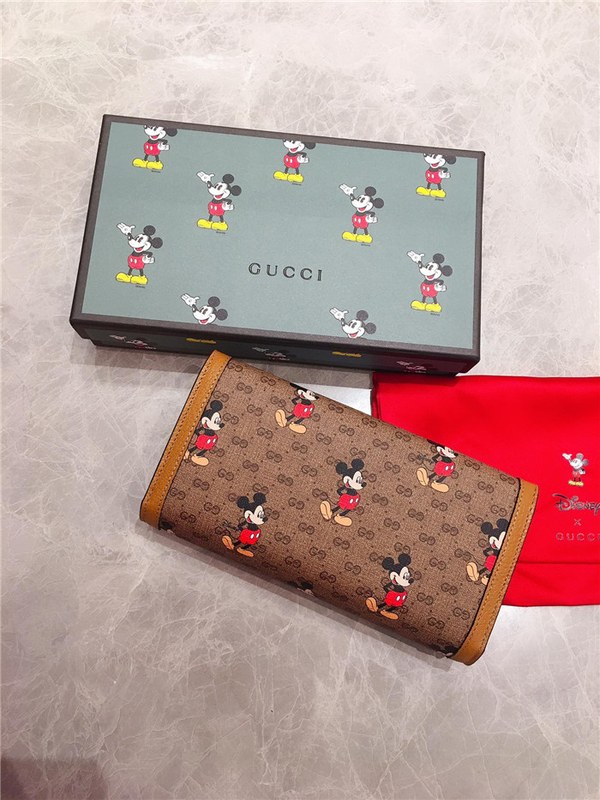 구찌 X 디즈니 장지갑 602530 2020/신상