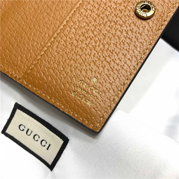 구찌 X 디즈니 미키마우스 여권지갑 602538 2020/신상