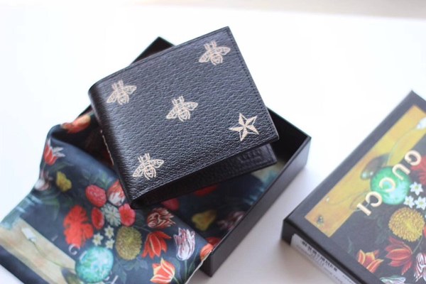 구찌 꿀벌 프린트 반지갑 495055