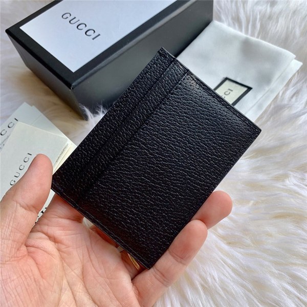 구찌 카드지갑 523665