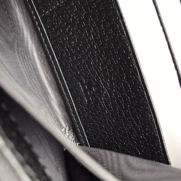 구찌 지퍼 장자갑 신상 495062