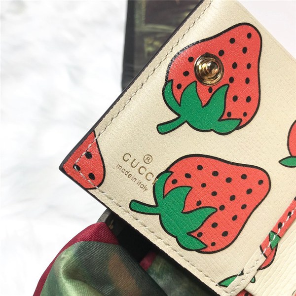 구찌 주미 지갑 573622 신상