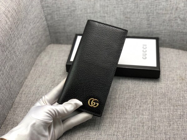 Gucci 구찌 남성용 클래식 반,장지갑 금장블랙