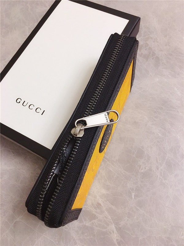 GUCCI 구찌 오프 더 그리드 지퍼 장지갑