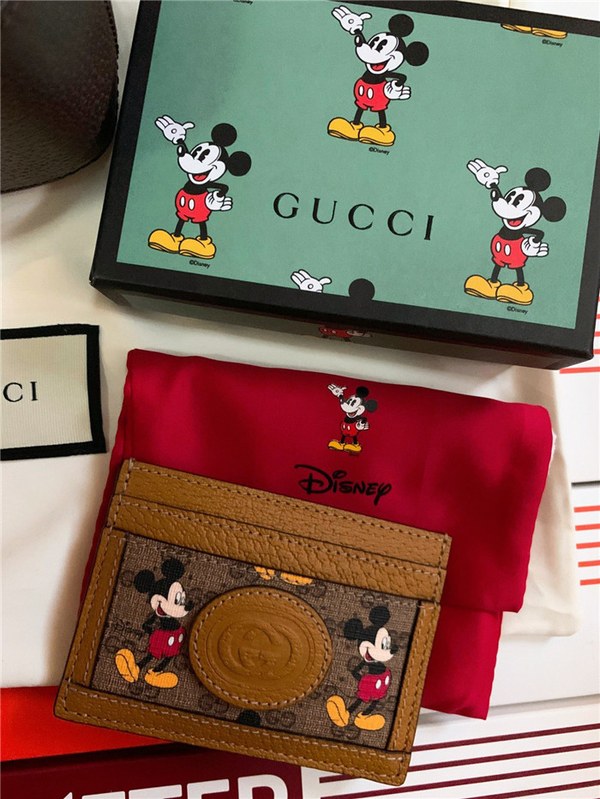 구찌 X 디즈니 카드지갑  30581 2020/신상