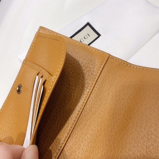 구찌 2020 남여공용 여권지갑 ,GUW0136.Size(14cm).브라운