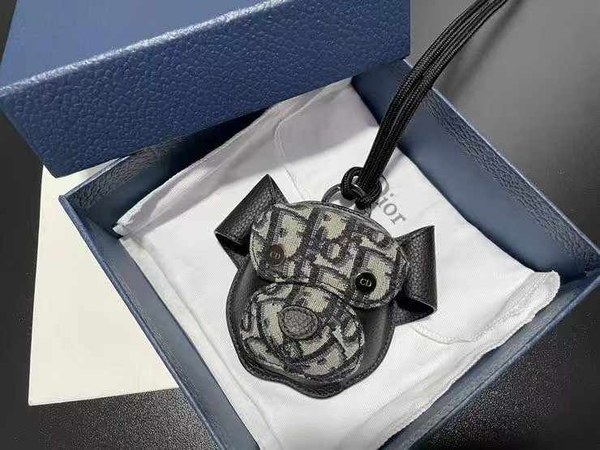 디올 2025 바비 목걸이 지갑