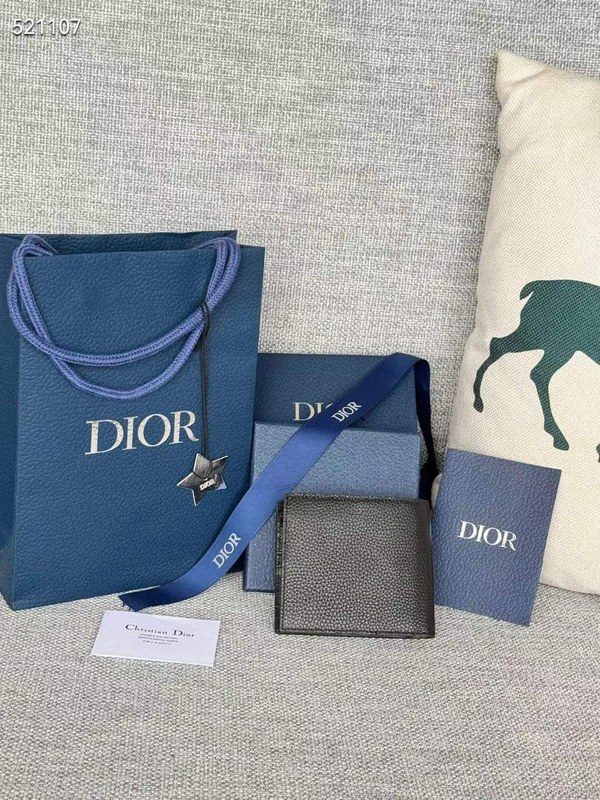 디올 2024 CD 와펜 반지갑 지갑