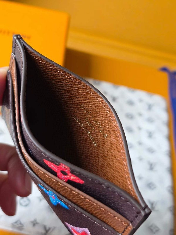 루이비통 2026 M28284 더블 카드 홀더 지갑