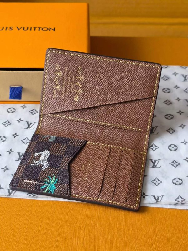 루이비통 2026 N40869 포켓 오거나이저 지갑