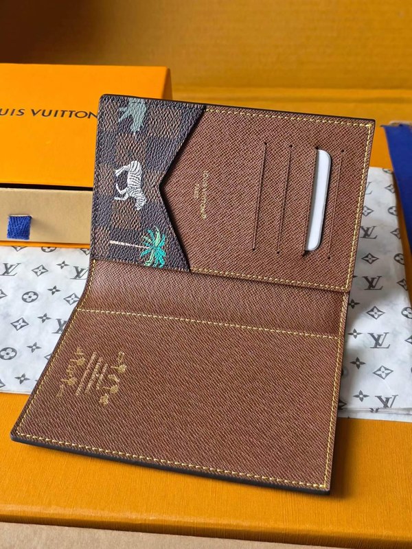 루이비통 2026 N40872 오거나이저 지갑